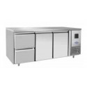 TAVOLO REFRIGERATO CON SPORTELLI E CASSETTI
