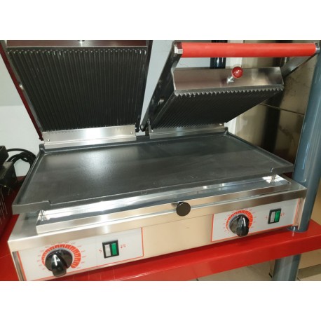 TOSTIERA GRILL  PIASTRA MISTA